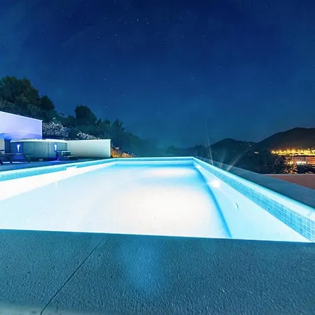 Amazing In With Private Swimming Pool, Be Inside Or Outside Blato (Korcula)
