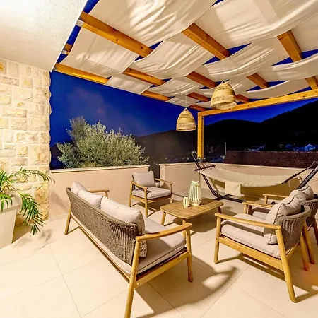 Amazing In With Private Swimming Pool, Be Inside Or Outside Blato (Korcula)